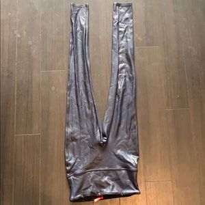 SPANX faux leather legging - Navy size small